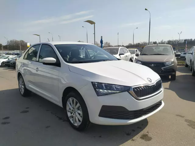 Skoda Skoda Rapid 2021