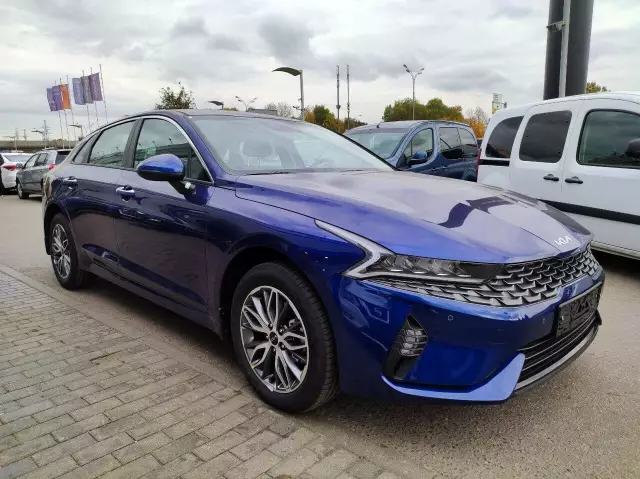 Kia Kia K5 2021