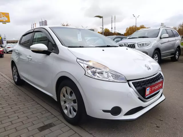 Peugeot Peugeot 208 2013