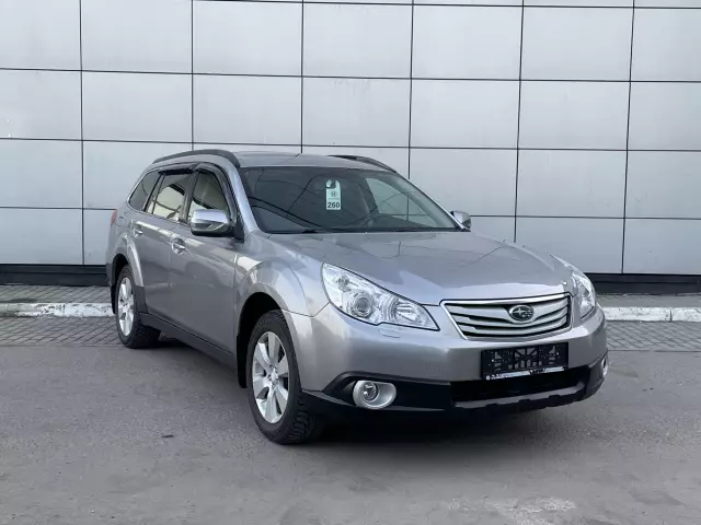Subaru Subaru Outback 2011