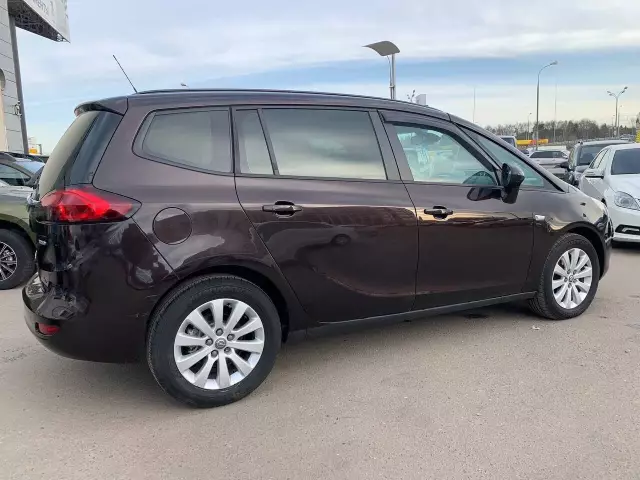 Opel Opel Zafira 2012