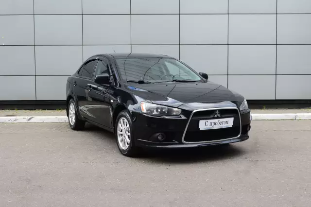 Mitsubishi Mitsubishi Lancer 2011