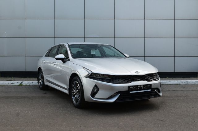 Kia Kia K5 2021