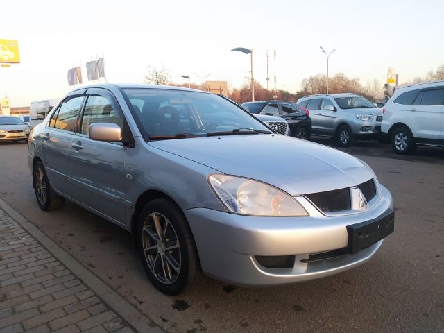 Mitsubishi Mitsubishi Lancer 2010