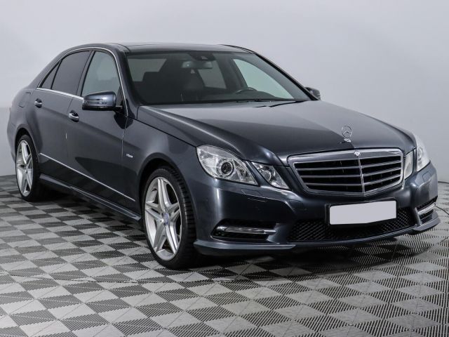 Mercedes-Benz Mercedes-Benz E-Класс 2013