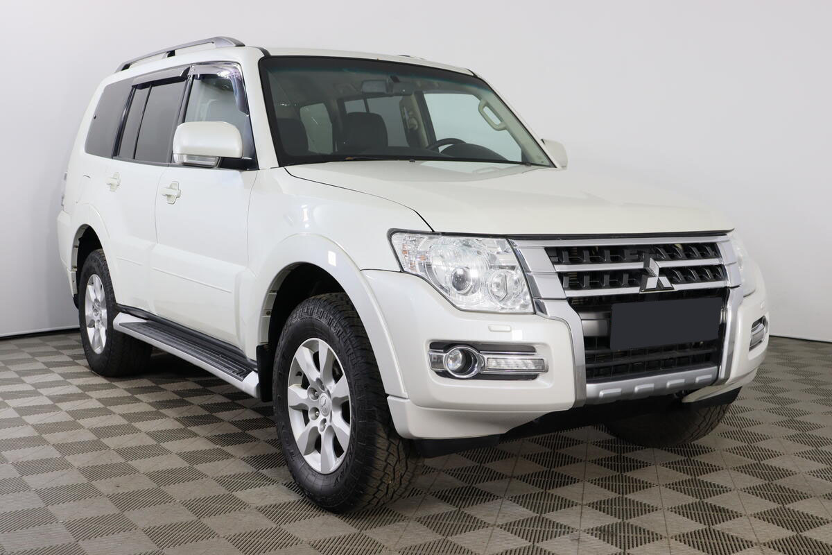 Mitsubishi Mitsubishi Pajero 2021
