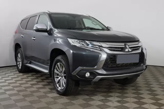 Mitsubishi Mitsubishi Pajero Sport 2020
