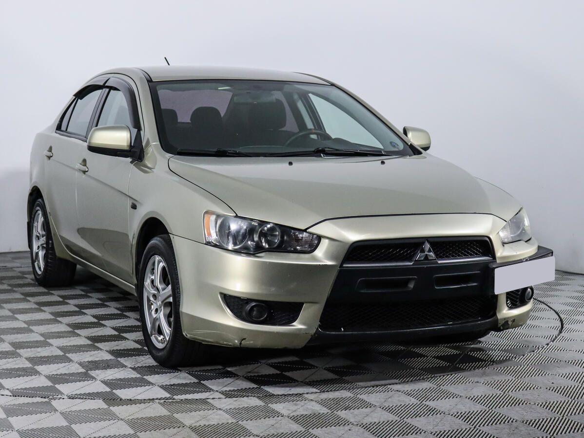Mitsubishi Mitsubishi Lancer 2011