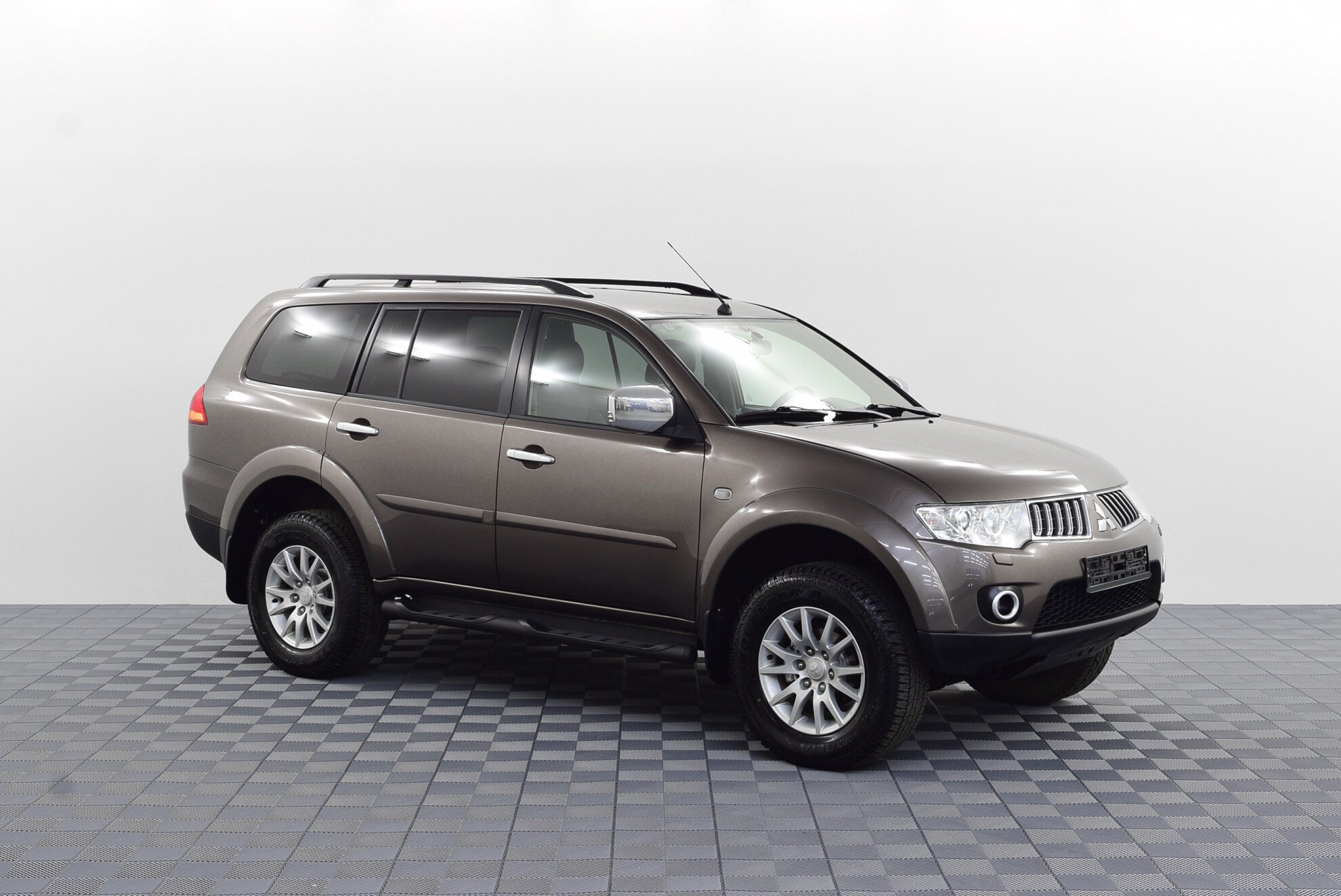Mitsubishi Mitsubishi Pajero Sport 2010