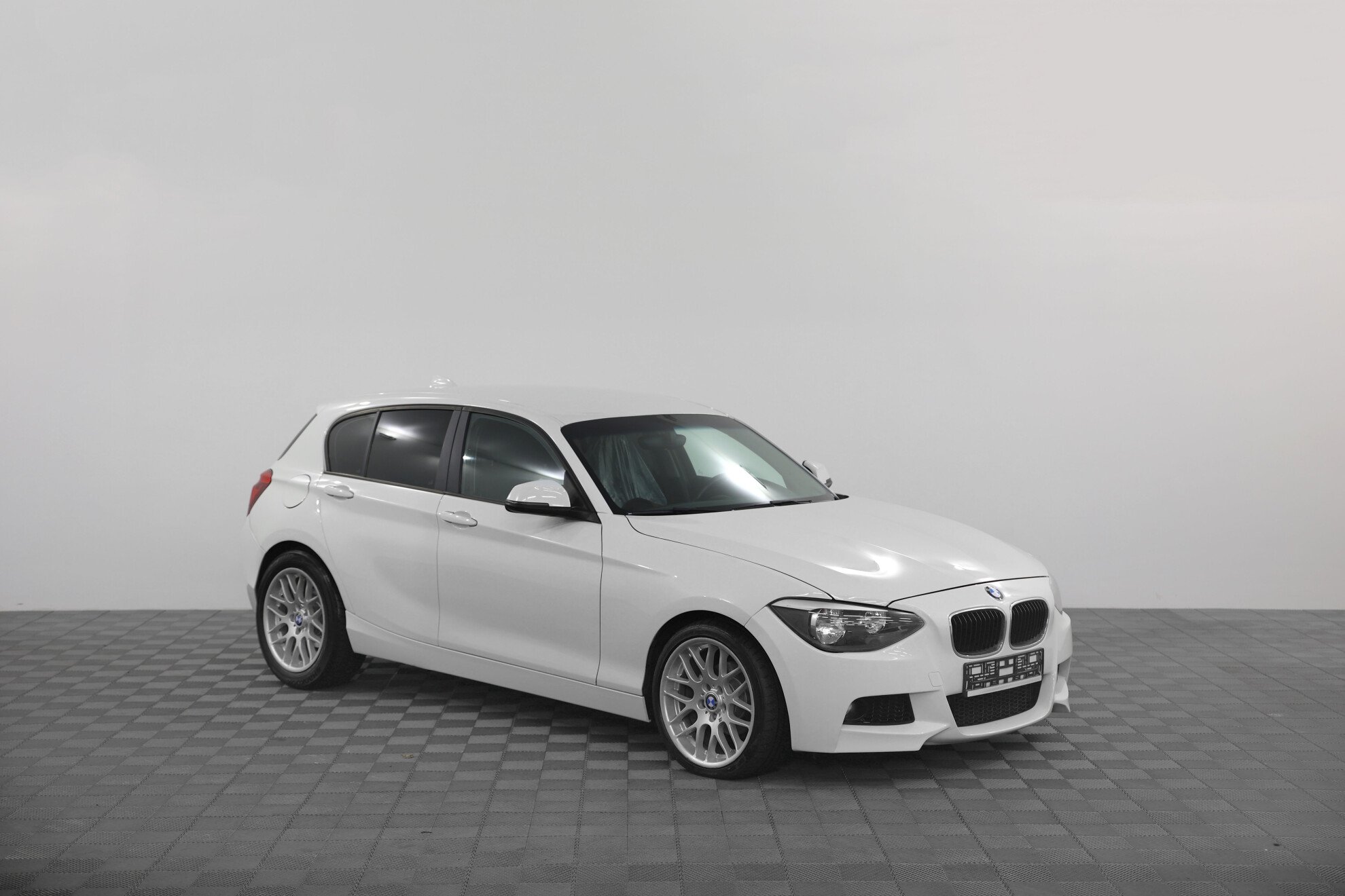 BMW BMW 1 серия 2011